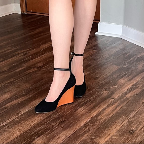 Celine black suede and brown leather wedges - Picture 4 of 17